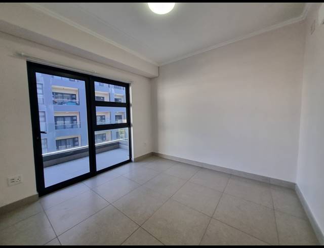 2 BEDROOM APARTMENT FOR SALE IN UMHLANGA RIDGE